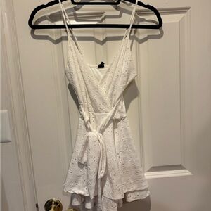 Windsor White Lace Dress, Size XS/S